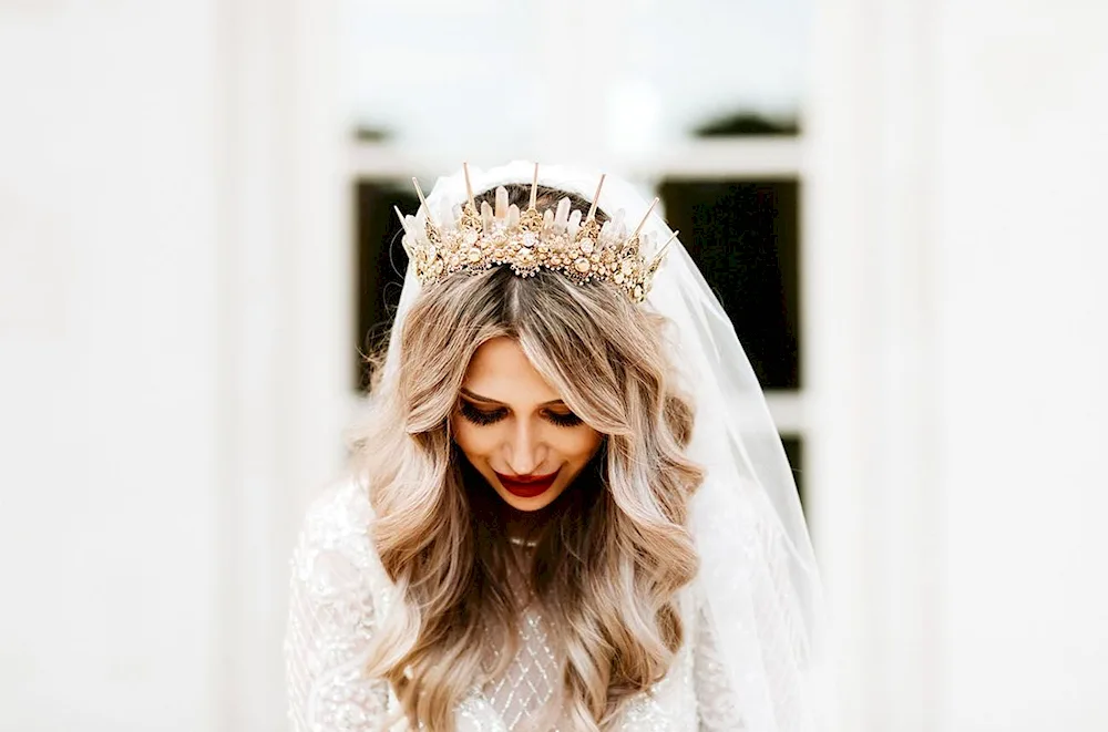 Hair with crown and veil