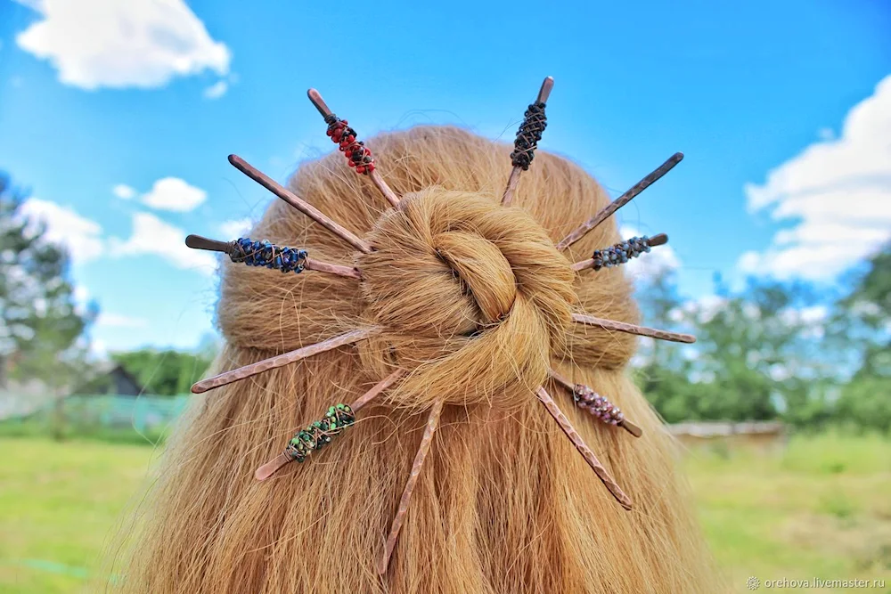 Momware geisha hairstyle