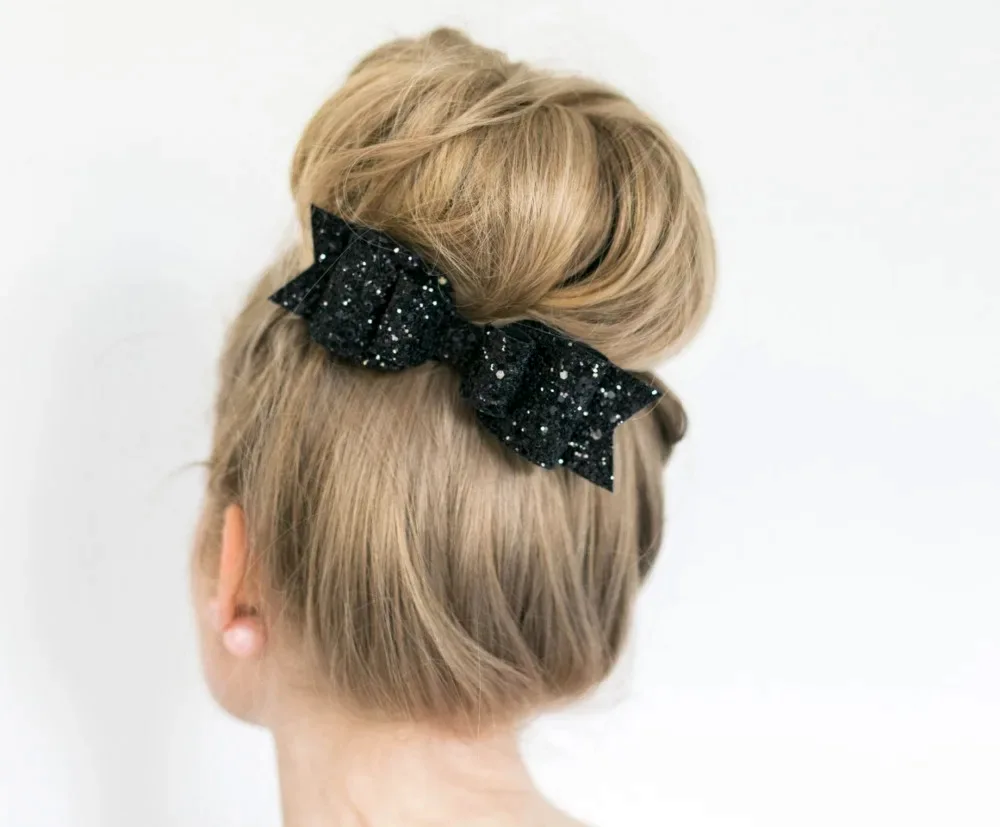 Hairpin hairstyle for teenager