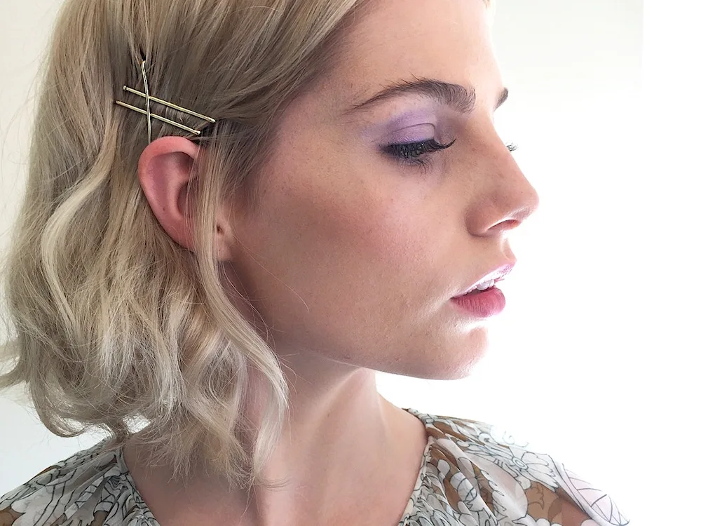 Hairstyles with pinned bangs
