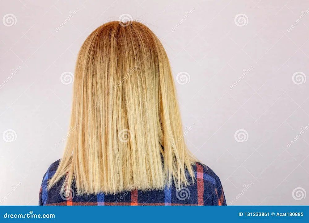 Graduated Cascade haircutBack view curtain haircut