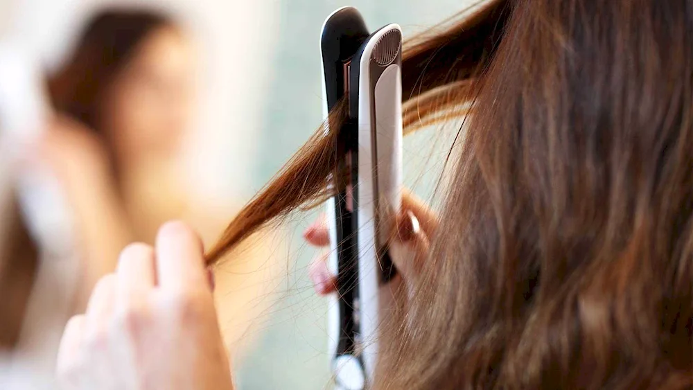Hair straightener