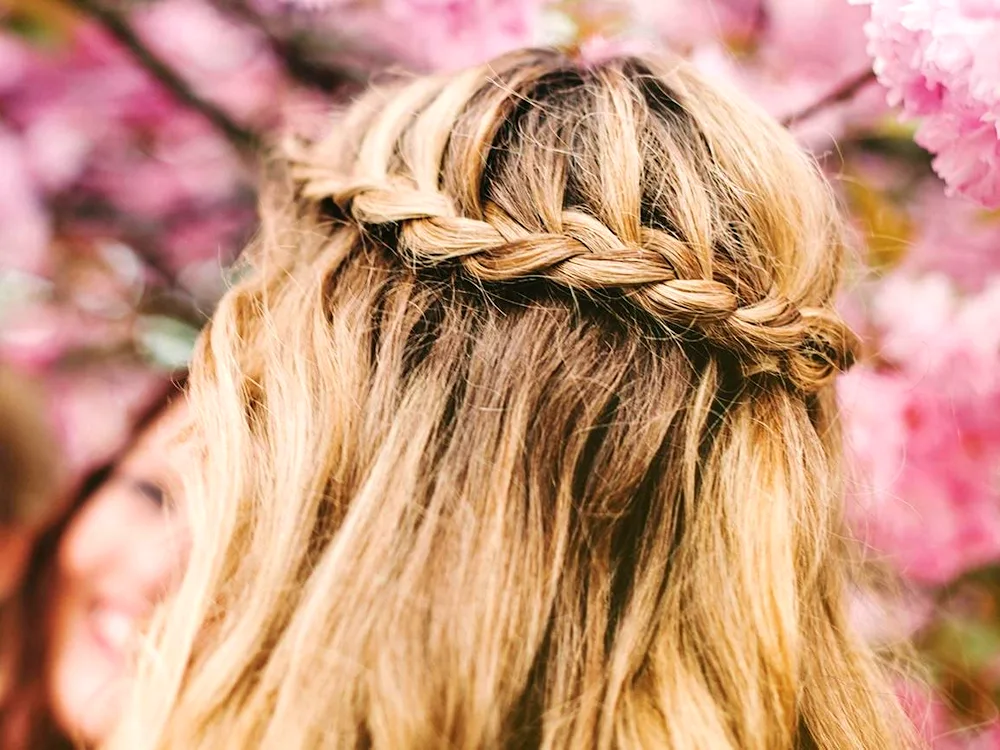 Waterfall 2-braid hairstyleWaterfall braid with kanekalon