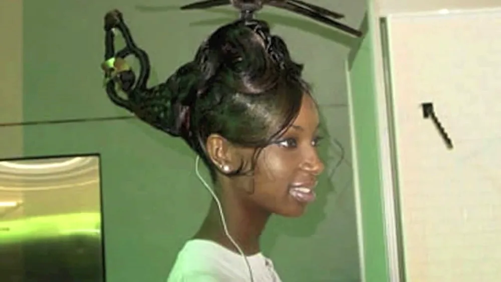 Some funny girls' hairstyles from social haircuts