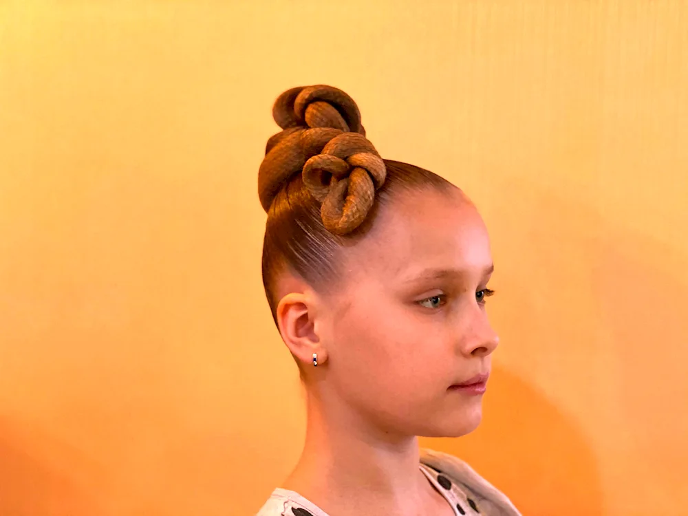 Hair for gymnasts in training