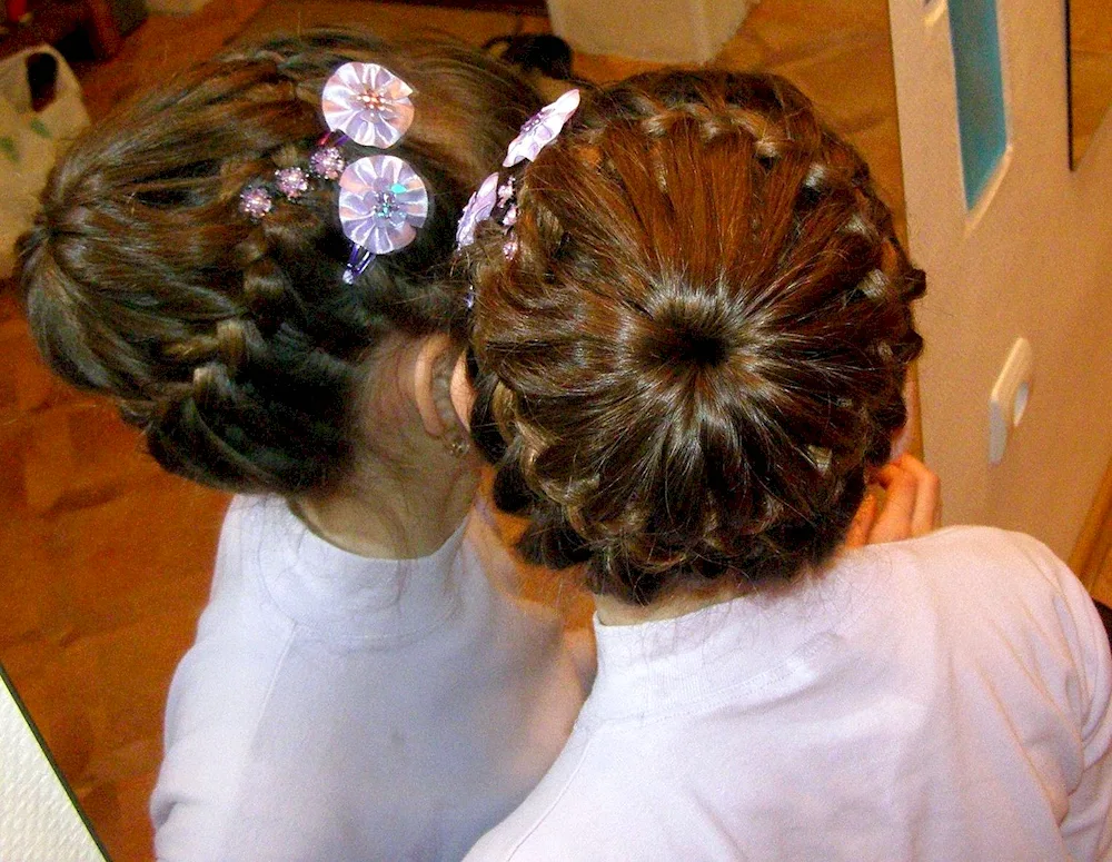 Girl hairstyle for New Year's matinee