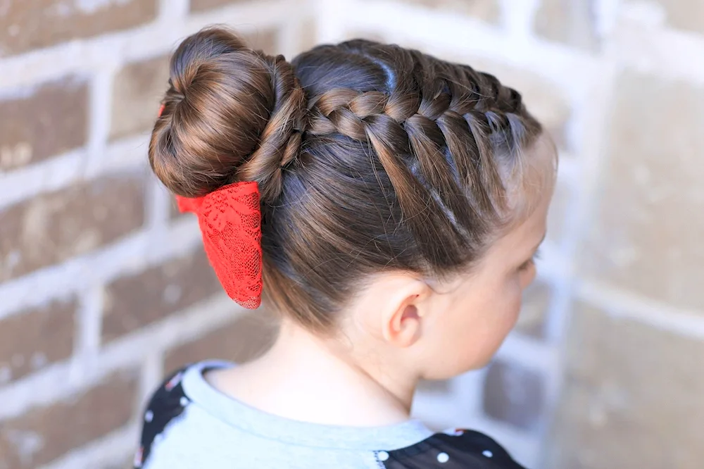 Hairstyle with two buns for girls