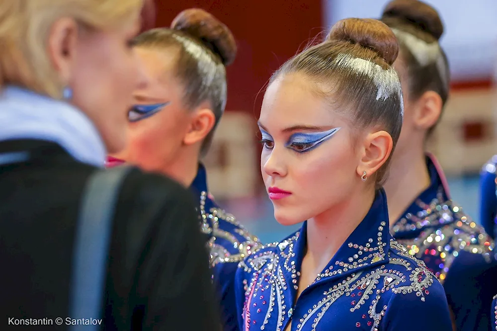 A hairstyles for gymnasts