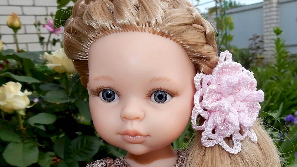 Modern dolls
