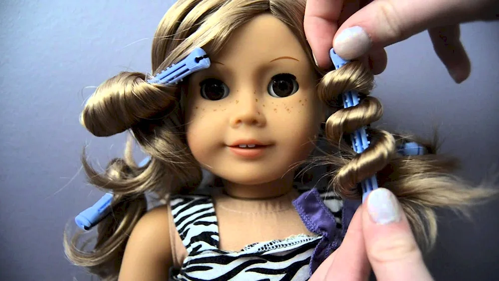 Synthetic hair for dolls