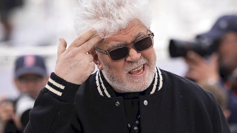 Hirstyles for grey hair for men