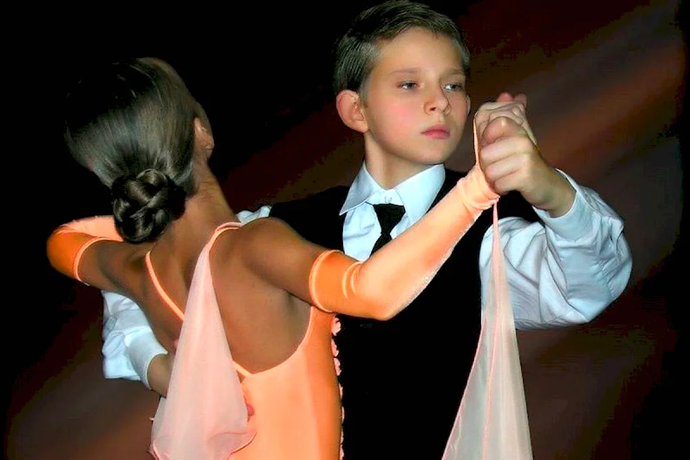 Hairstyles for sport ballroom dancing