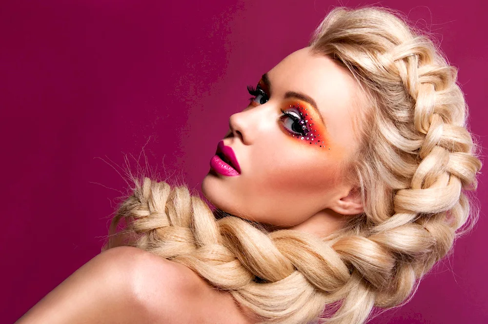 Hairstyles for a holiday