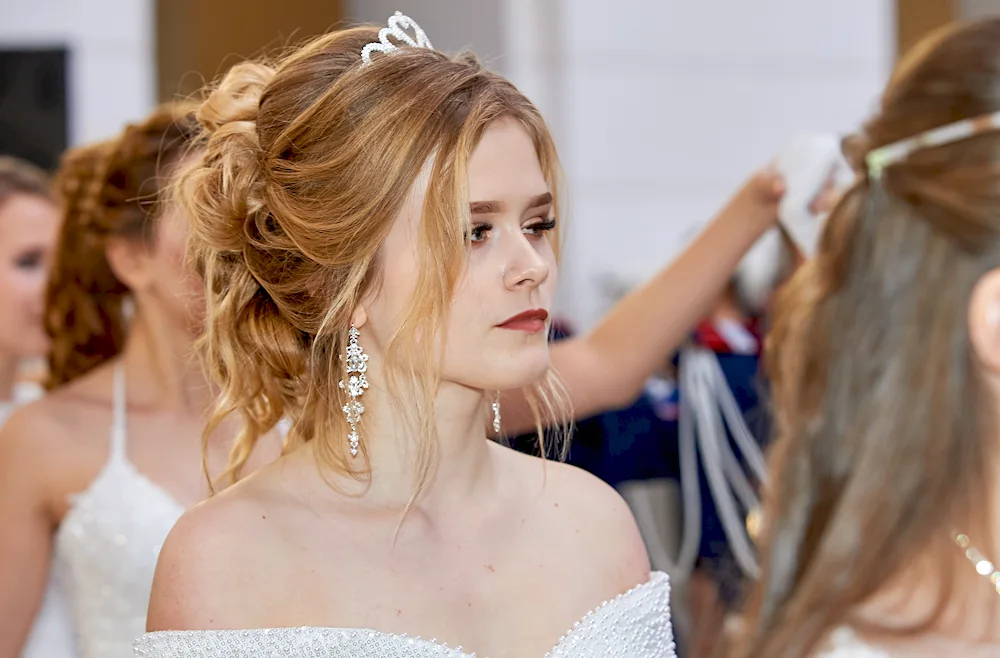 Prom hairstyles