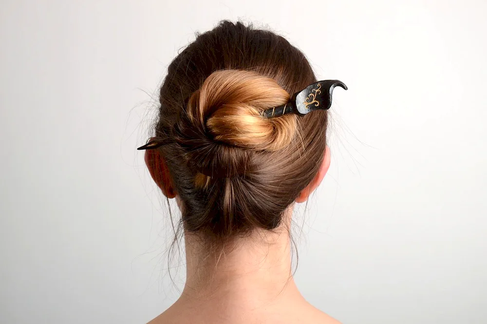 Crabbed hairstyles