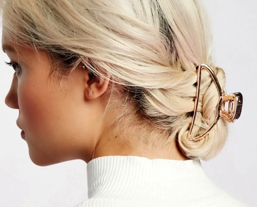 Hirstyles with crab for hair