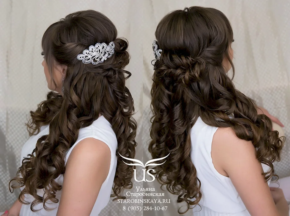 Hairdresses with curls and comb