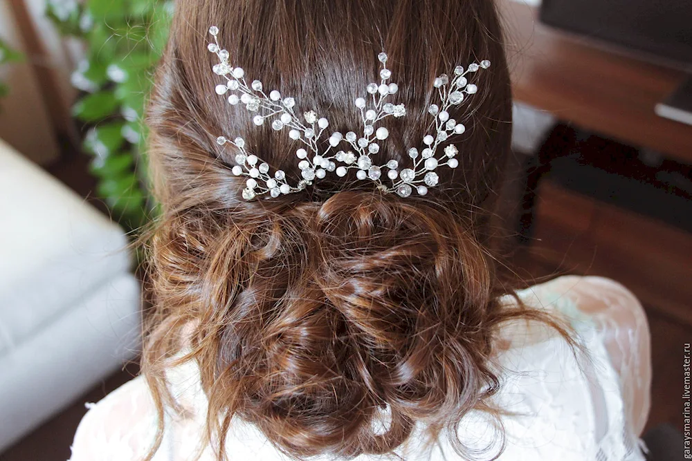 Small crab hairstyles