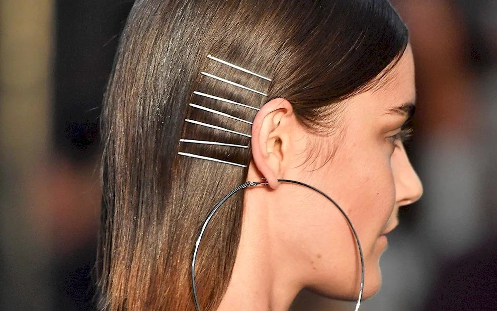 Hairstyles with hairpins