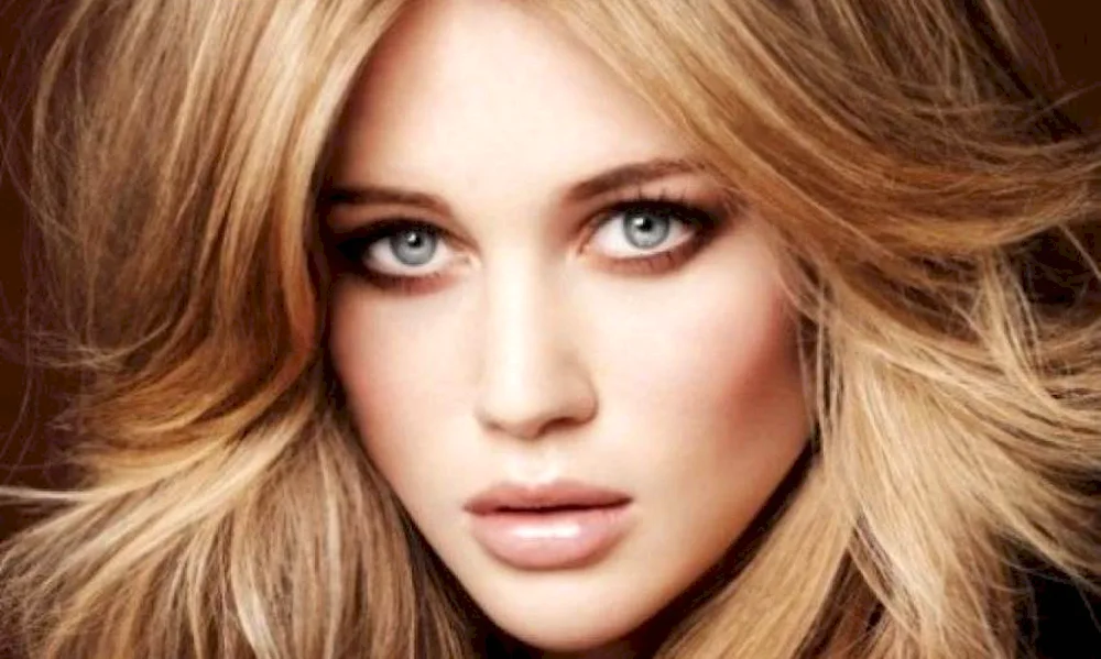 Wheat blond highlights