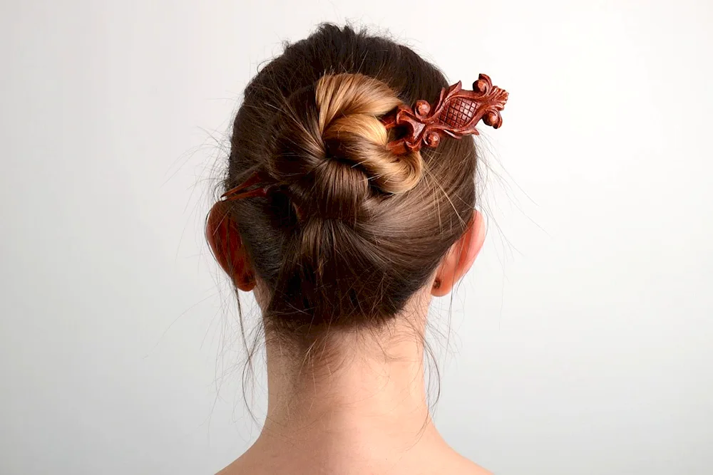 Simple styles for short hair