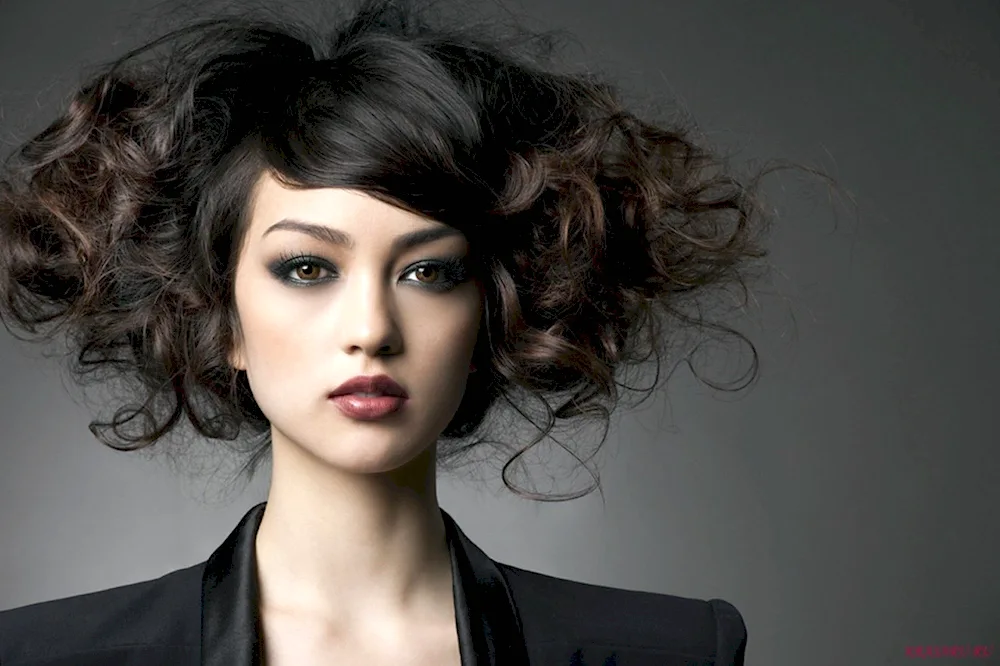 Bouffant hairstyle