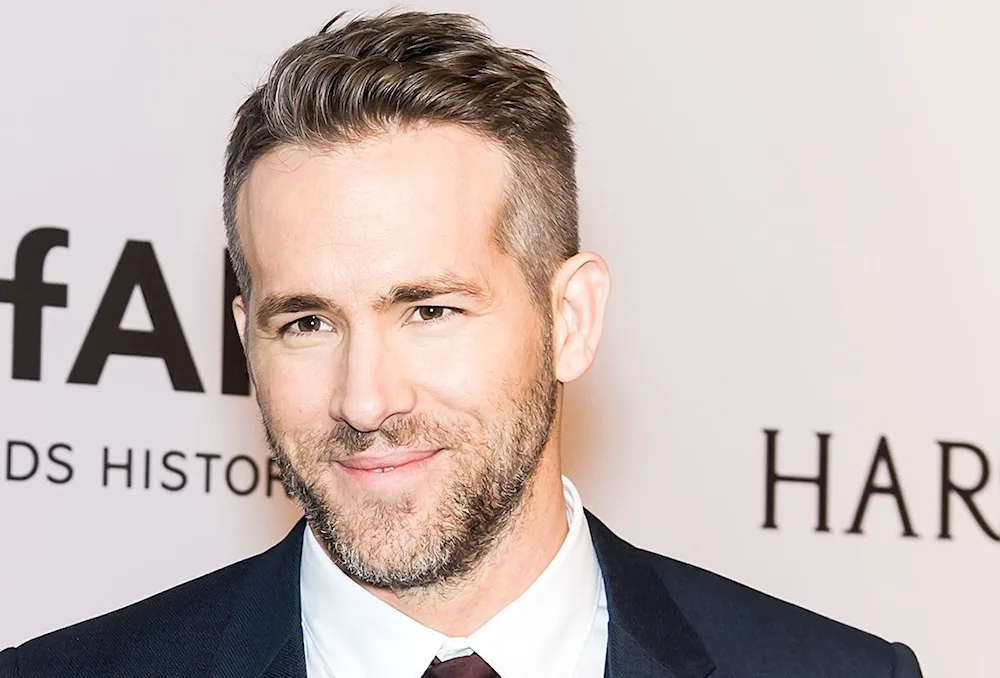 Ryan Reynolds haircut