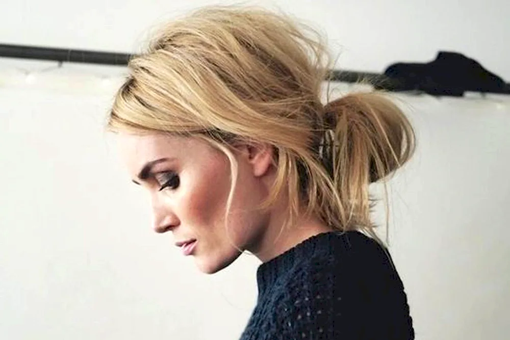 Sloppy bun hairstyle for short hair