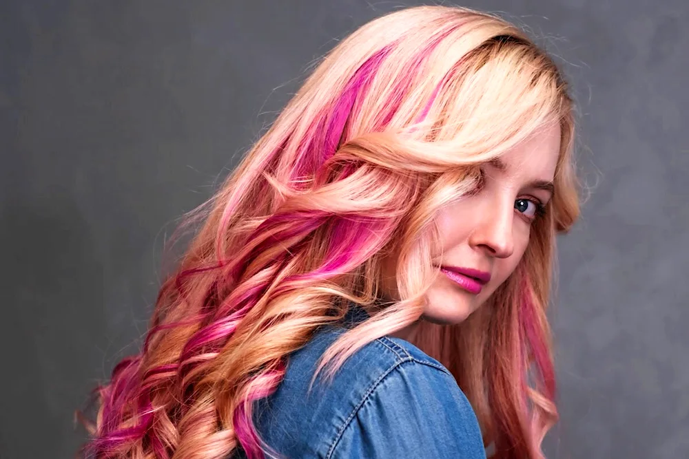 Pink hair colouring