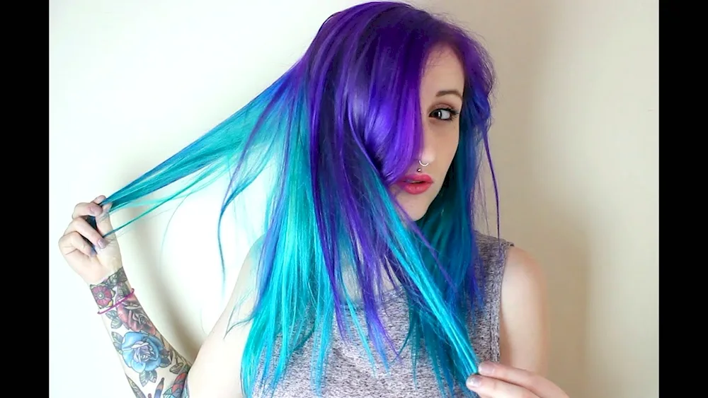 Multicoloured hair