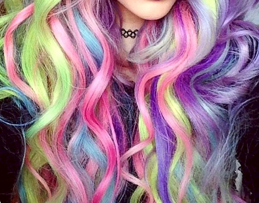 Multicoloured hair