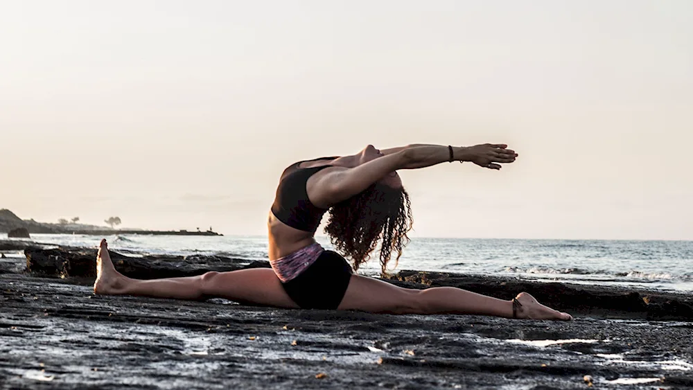 Rachel Braten yoga