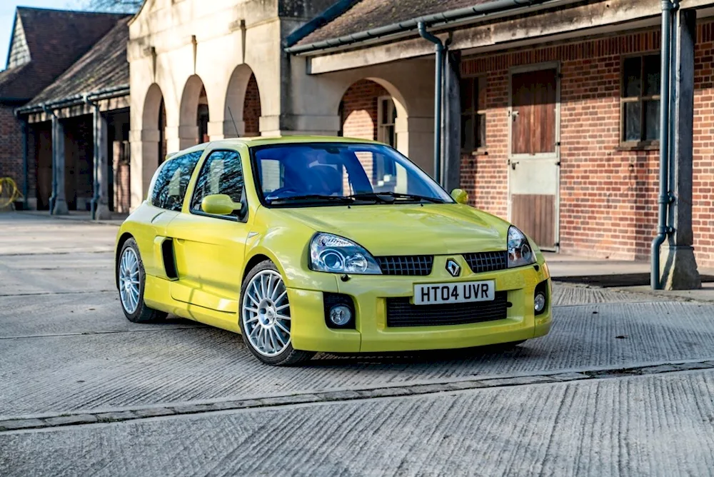 Reno Clio v6