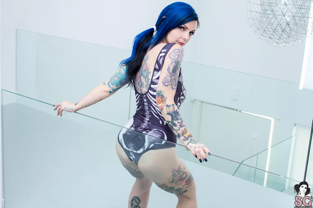 Riae Suicide