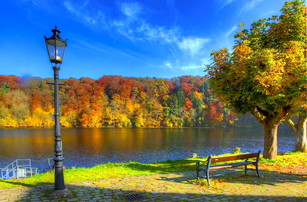 Riverside Park in Autumn