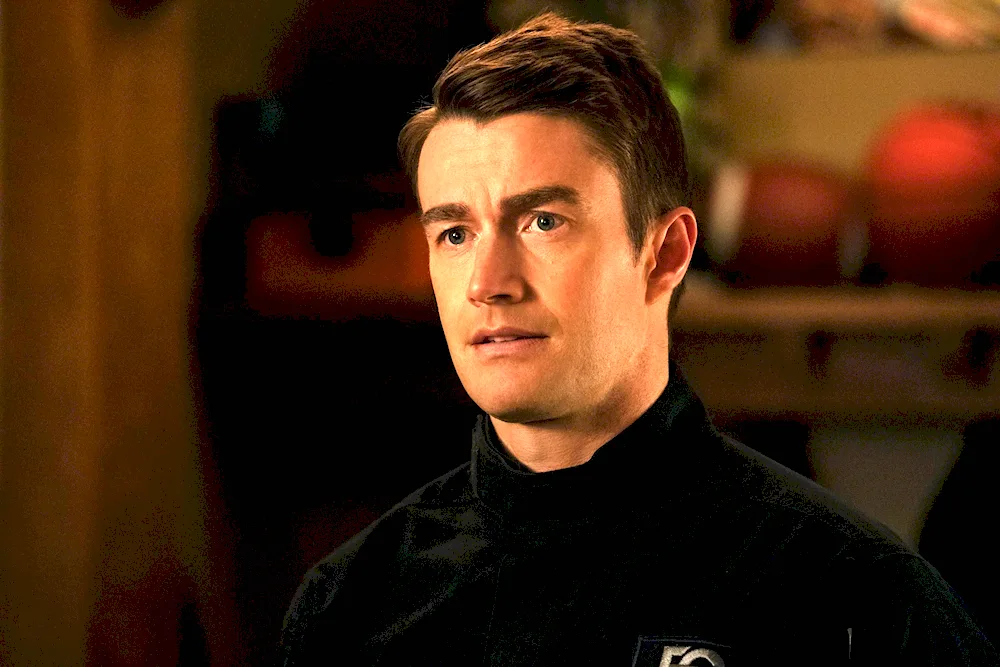 Robert Buckley I'm a zombie