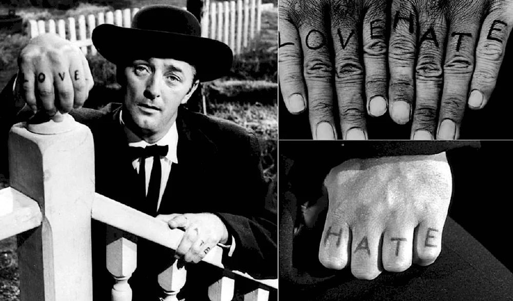 Robert Mitchum Night of the Hunter