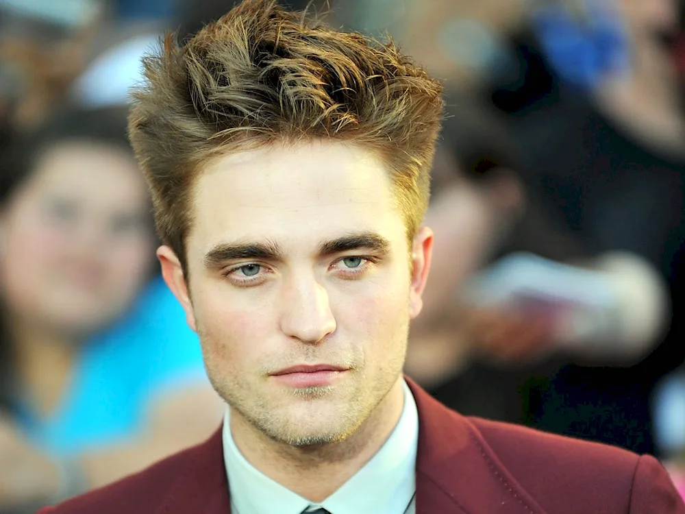 Robert Pattinson