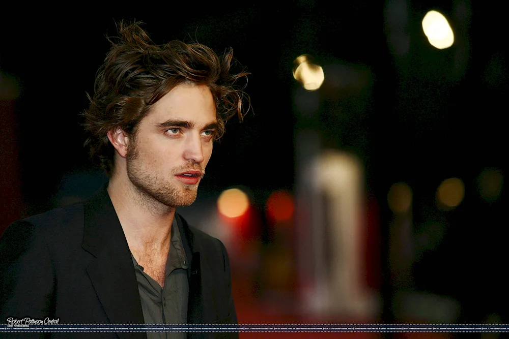 Robert Pattinson