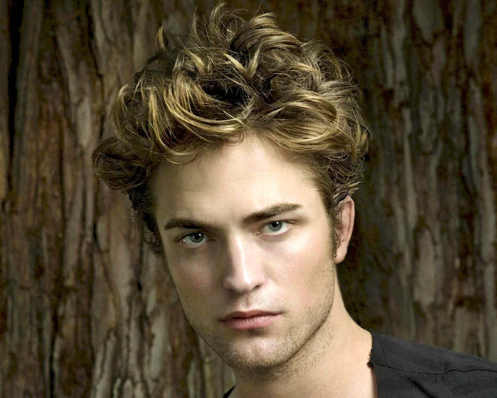 Robert Pattinson curly