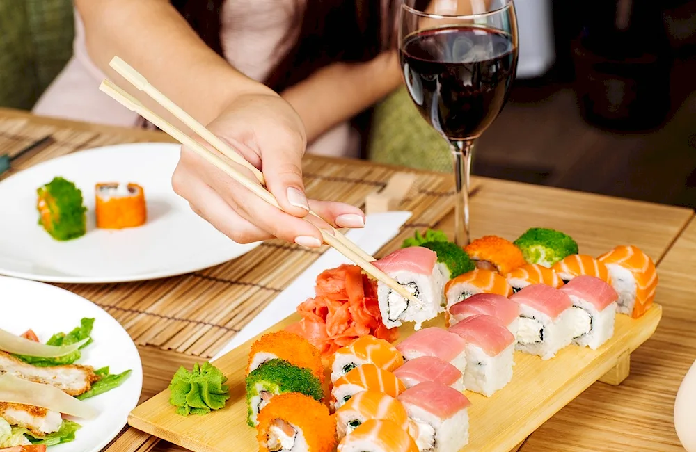 Rolls on the Table
