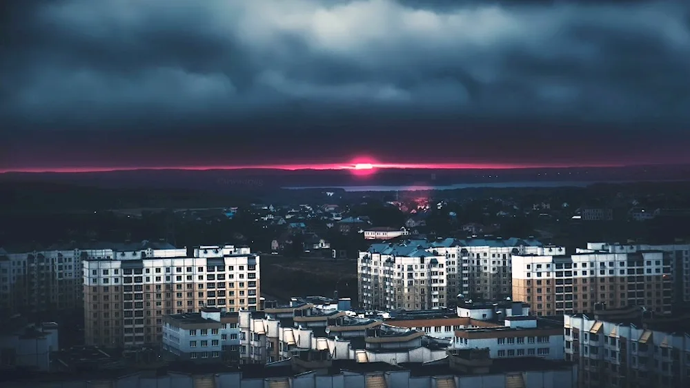 Aesthetics of the ebony dormitory district