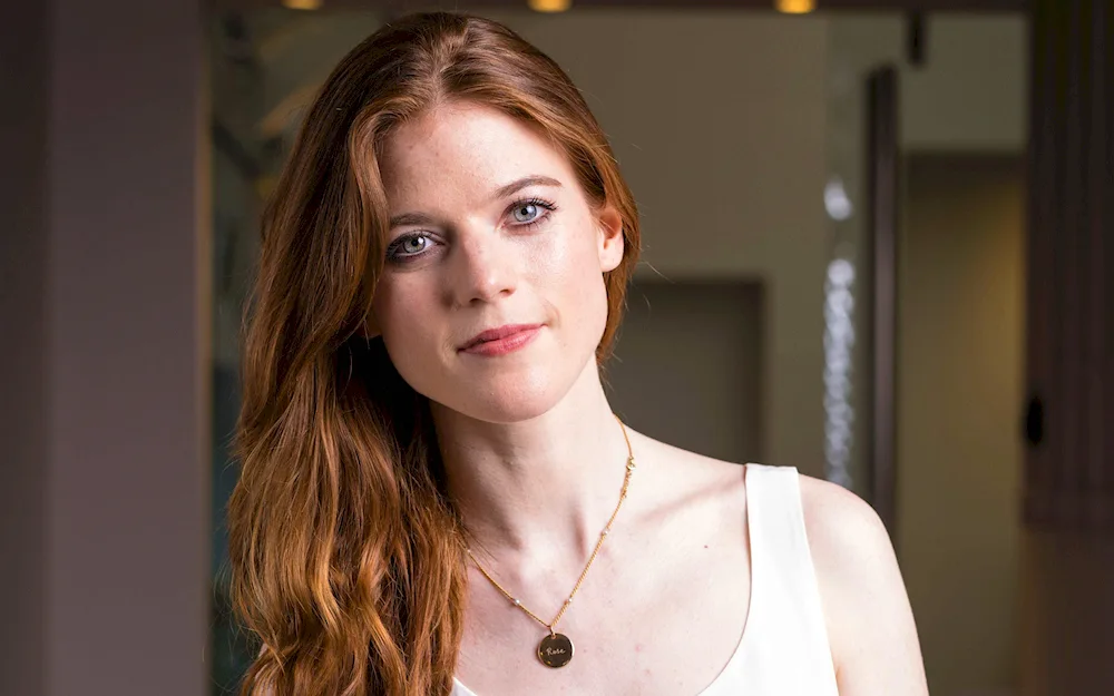 Rose Leslie