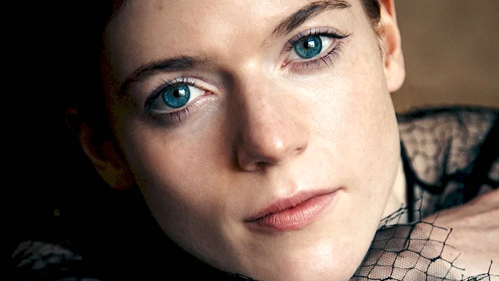 Rose Leslie