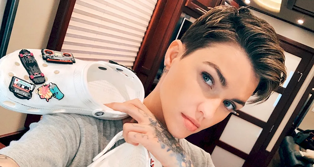 Ruby Rose. undercath