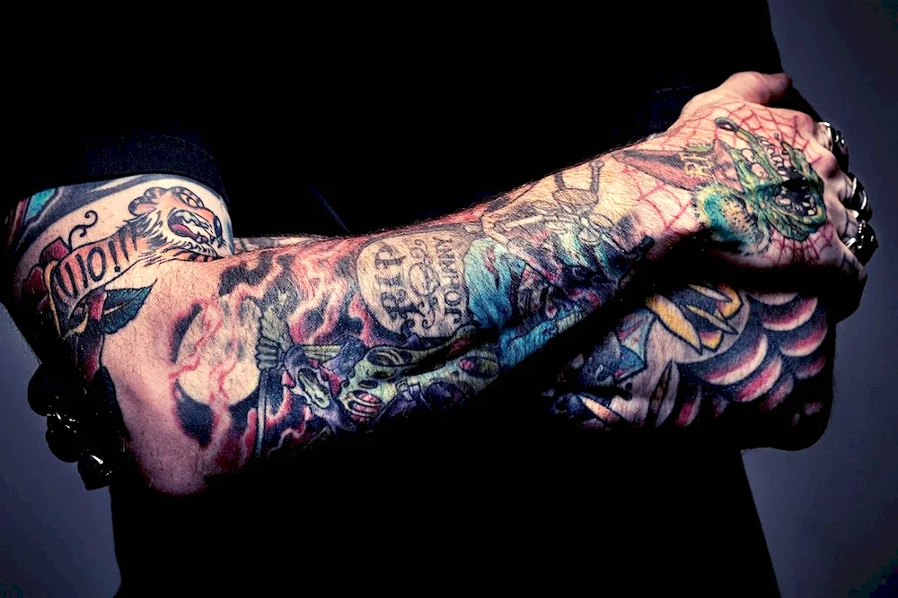 Cartoon Sleeve. tattoo sleeve money