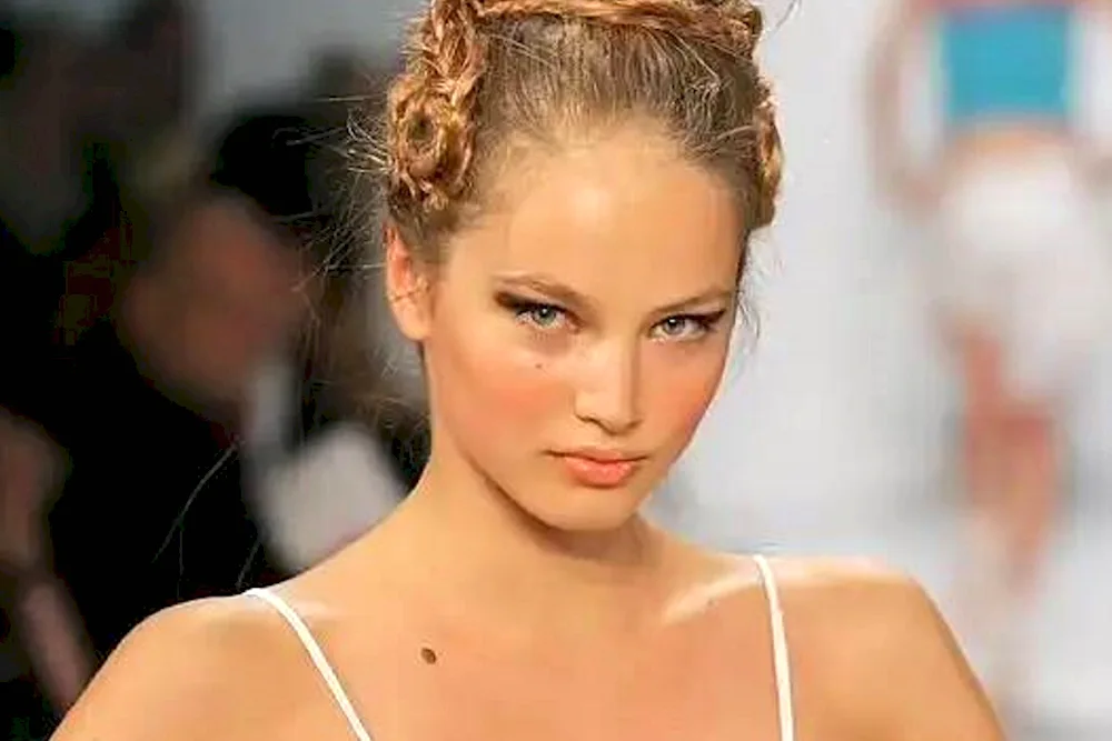 Ruslana Korshunova. Korshunova
