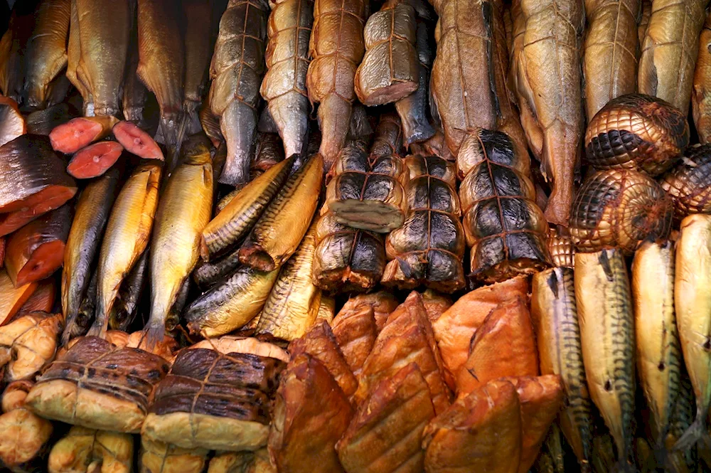 Smoked fish