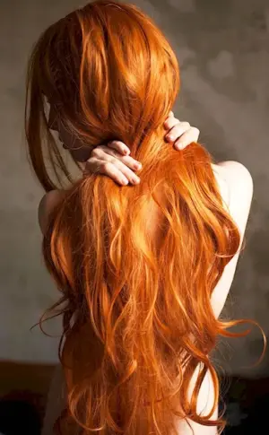 Redheaded Katrin Kühn