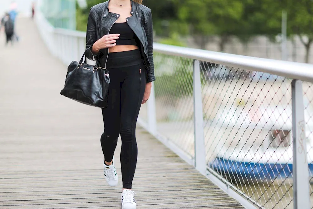 What to wear with leggings